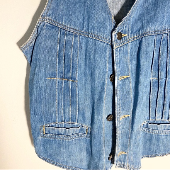 SOLD Denim vest - Picture 3 of 4